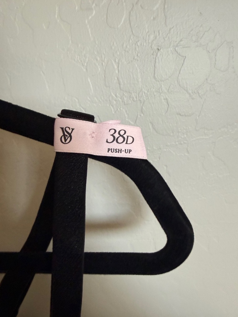 Victoria's Secret Black Lace T-Shirt Bra with Light Pink Trim - Picture 3 of 4